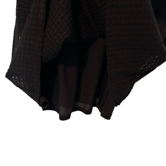 Lord & Taylor Black Draped Neck Waffle Style Lace Fully Lined Sleeveless Dress - Picture 3 of 15